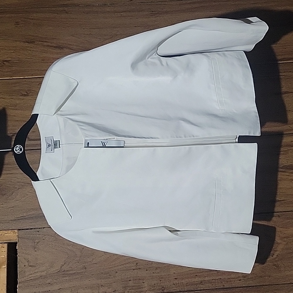 Stylish White Open Jacket Like Top